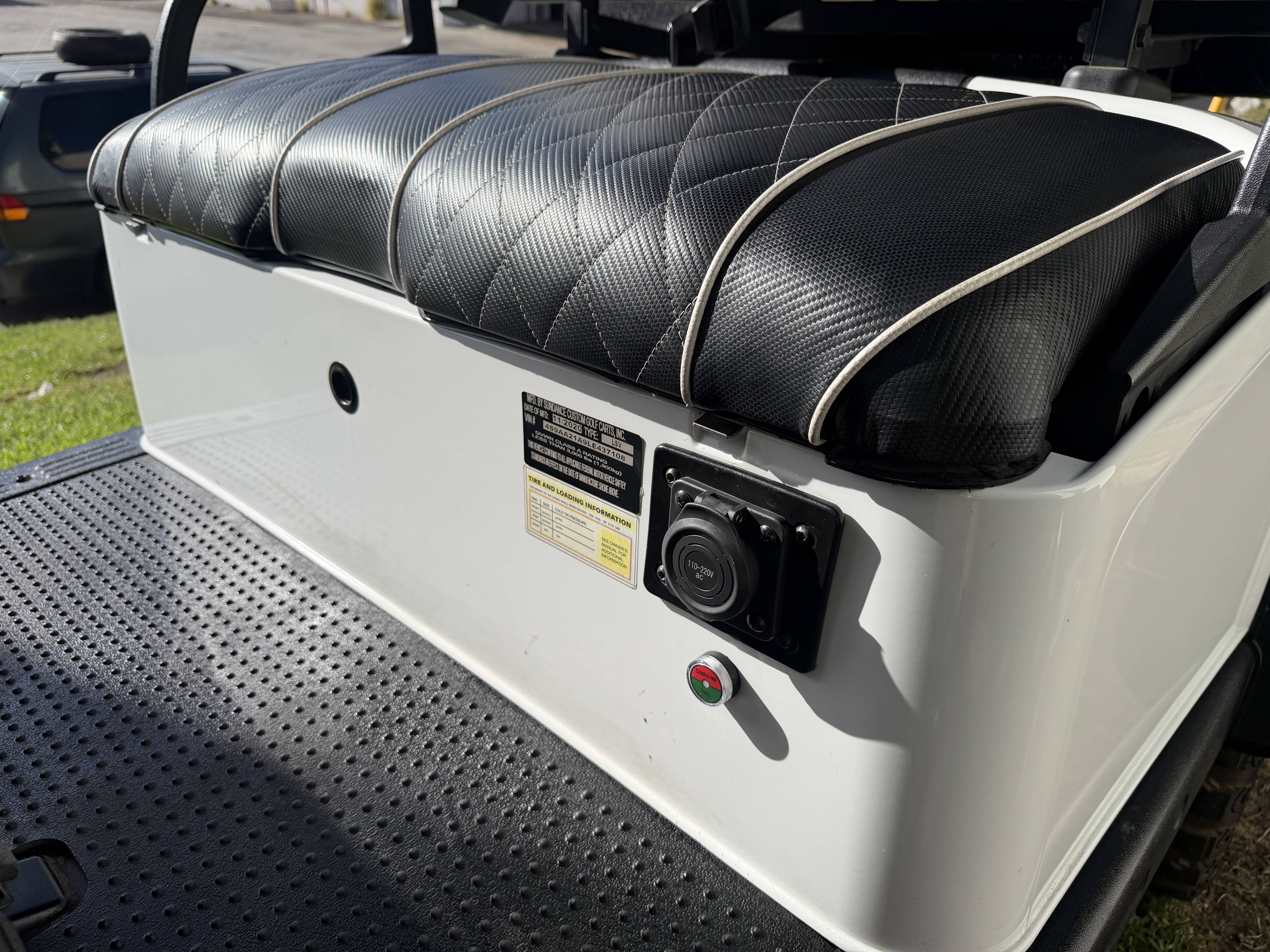 2020 E-Z-GO Freedom RXV ELiTE STREET LEGAL