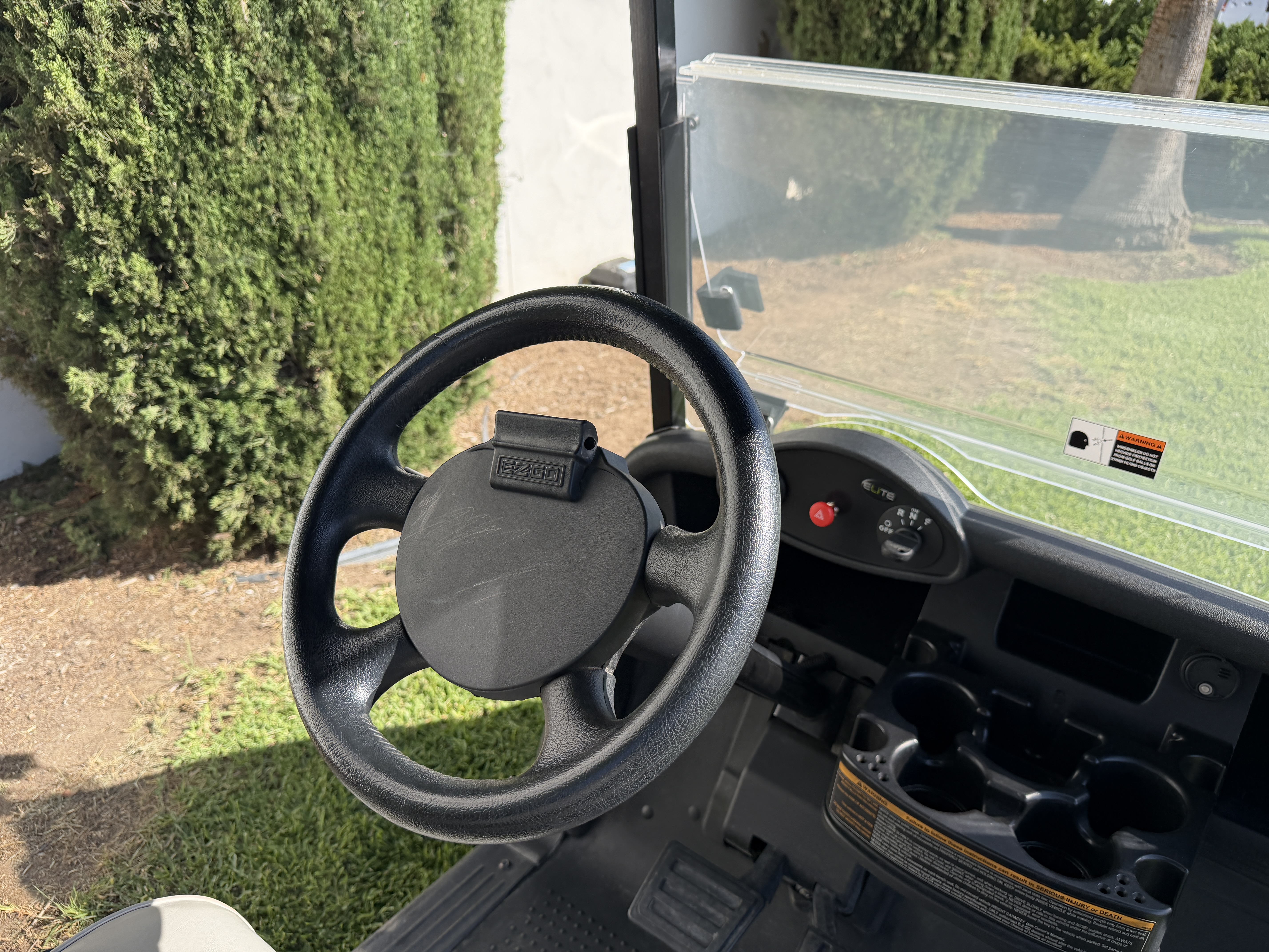 2023 E-Z-GO RXV Golf Car - Electric