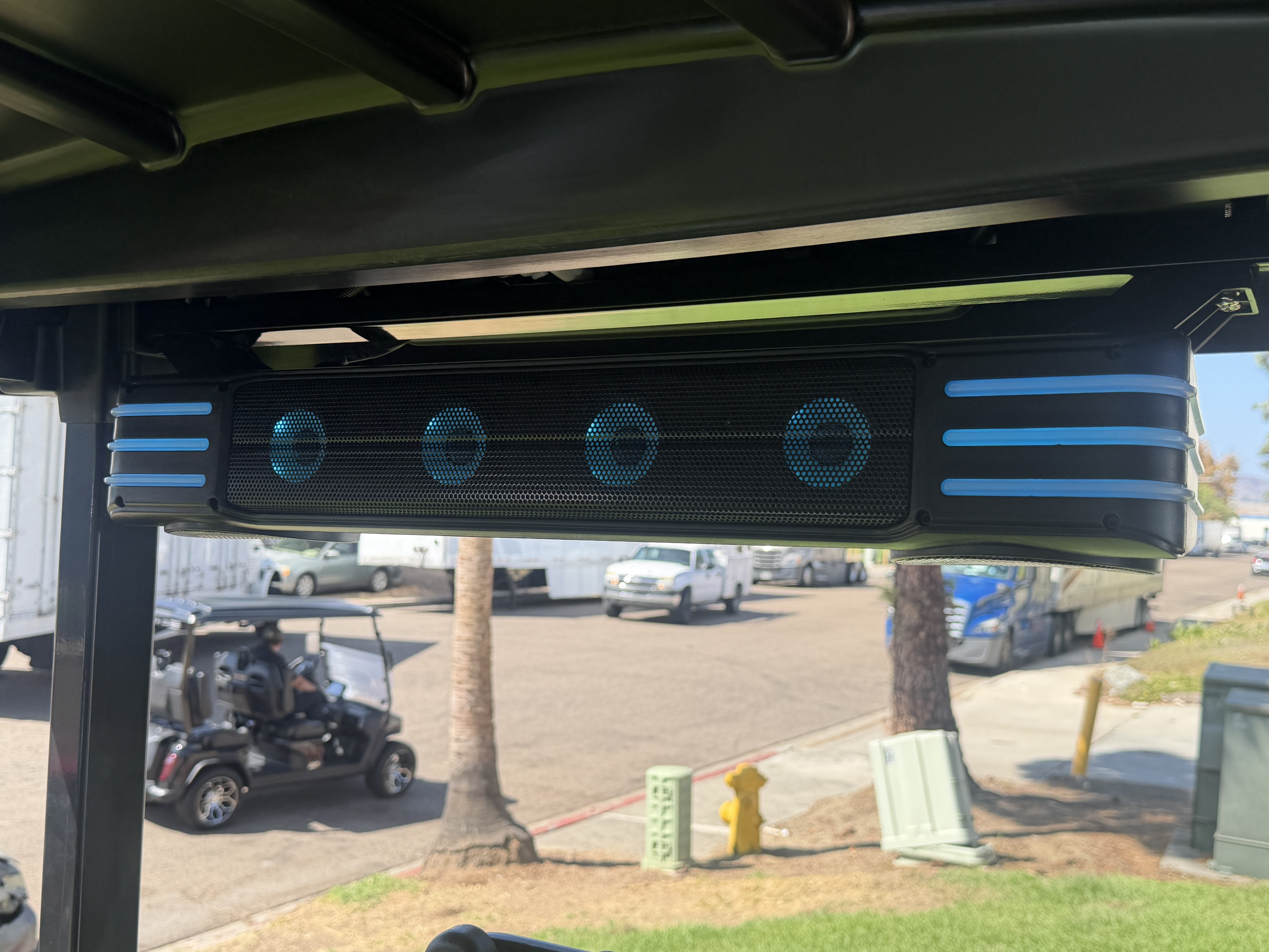 2027 Evolution D5-Maverick 4 PLUS STREET LEGAL
