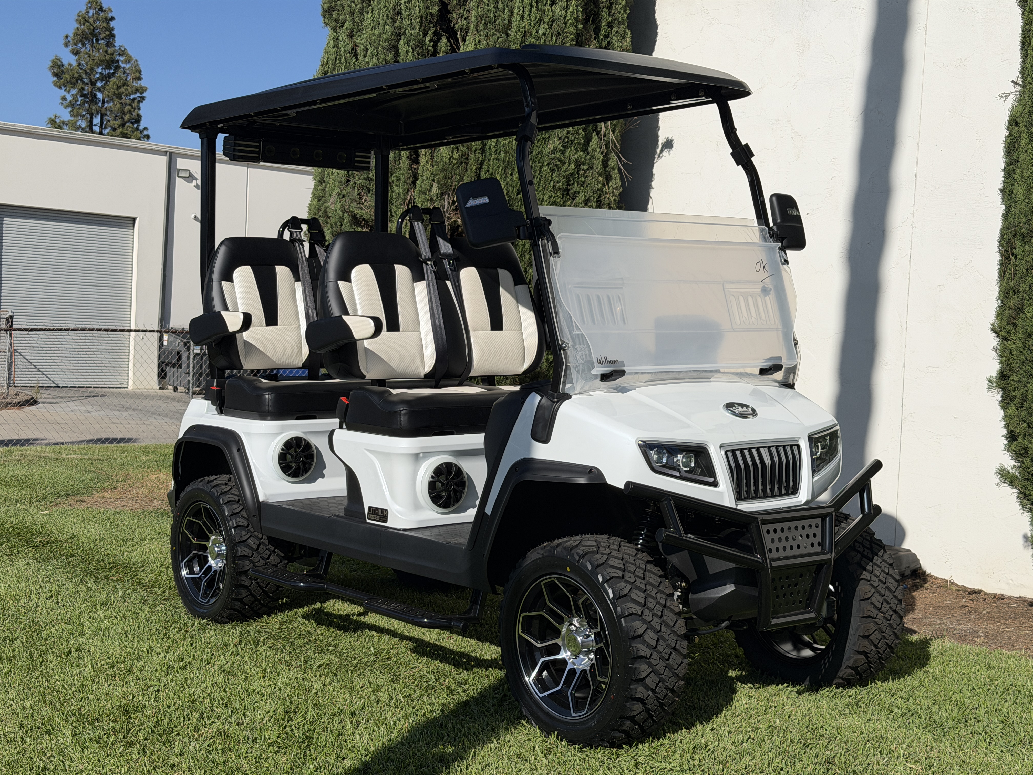 2027 Evolution D5-Maverick 4 PLUS STREET LEGAL