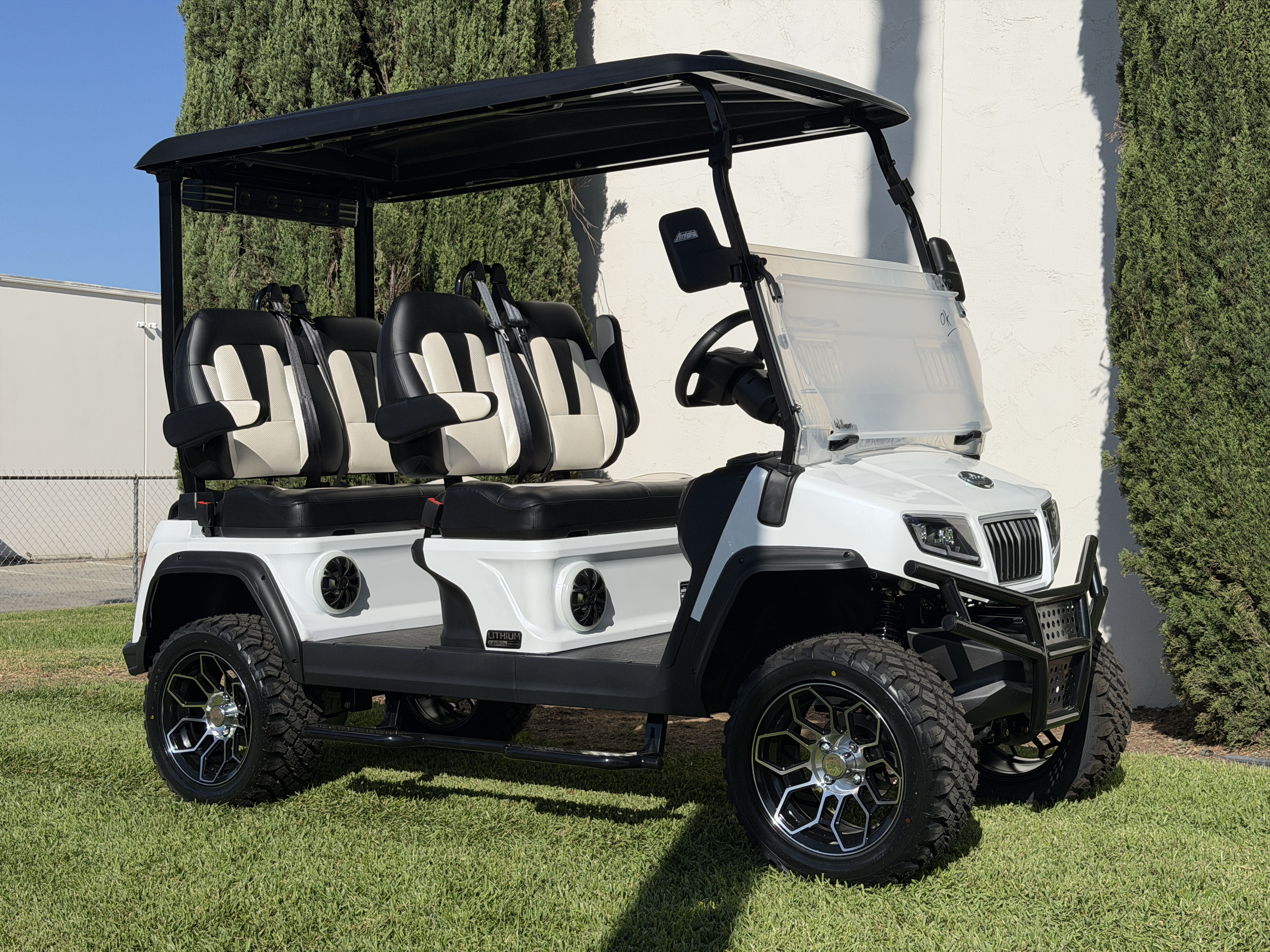 2027 Evolution D5-Maverick 4 PLUS STREET LEGAL