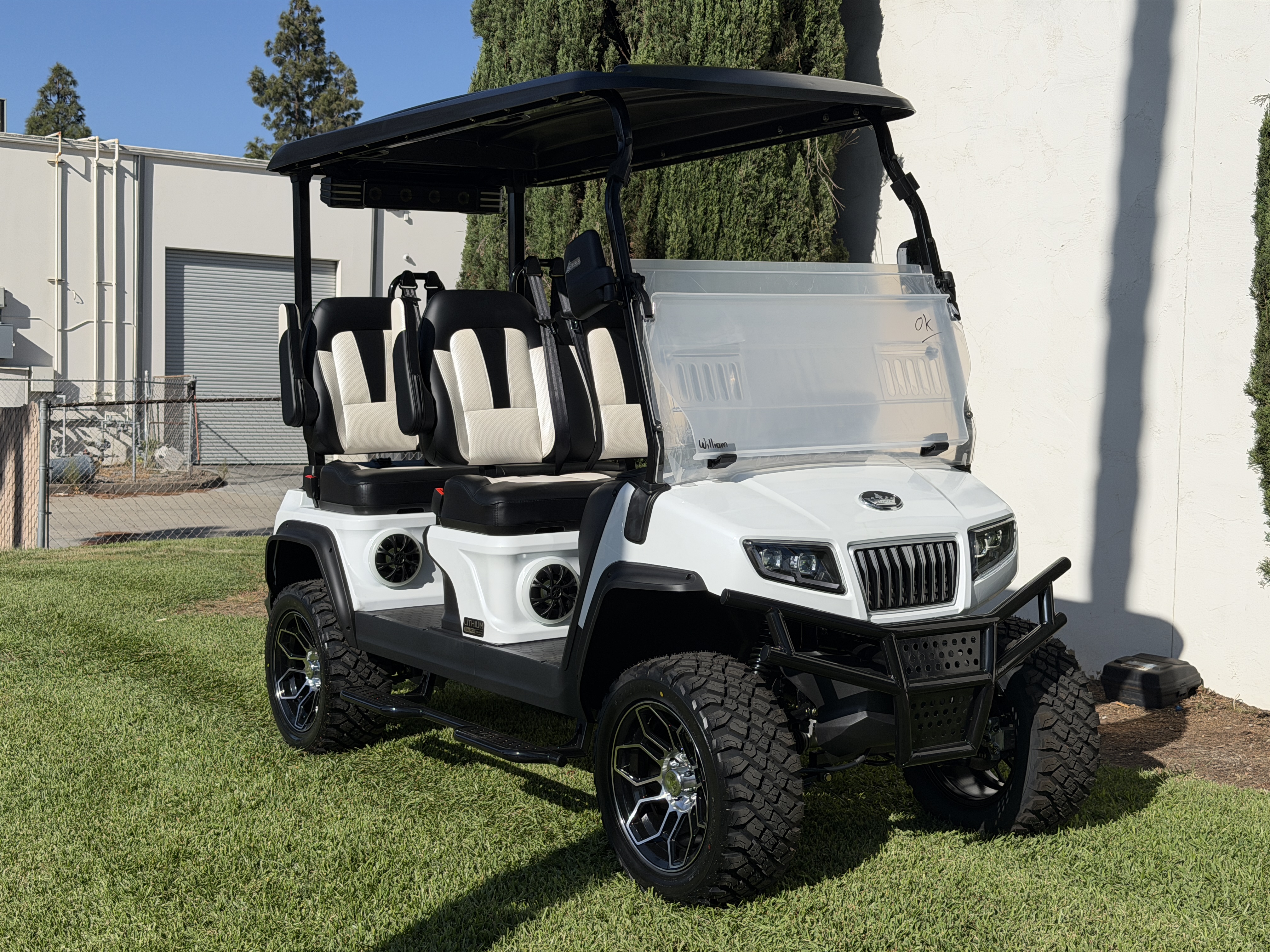 2027 Evolution D5-Maverick 4 PLUS STREET LEGAL