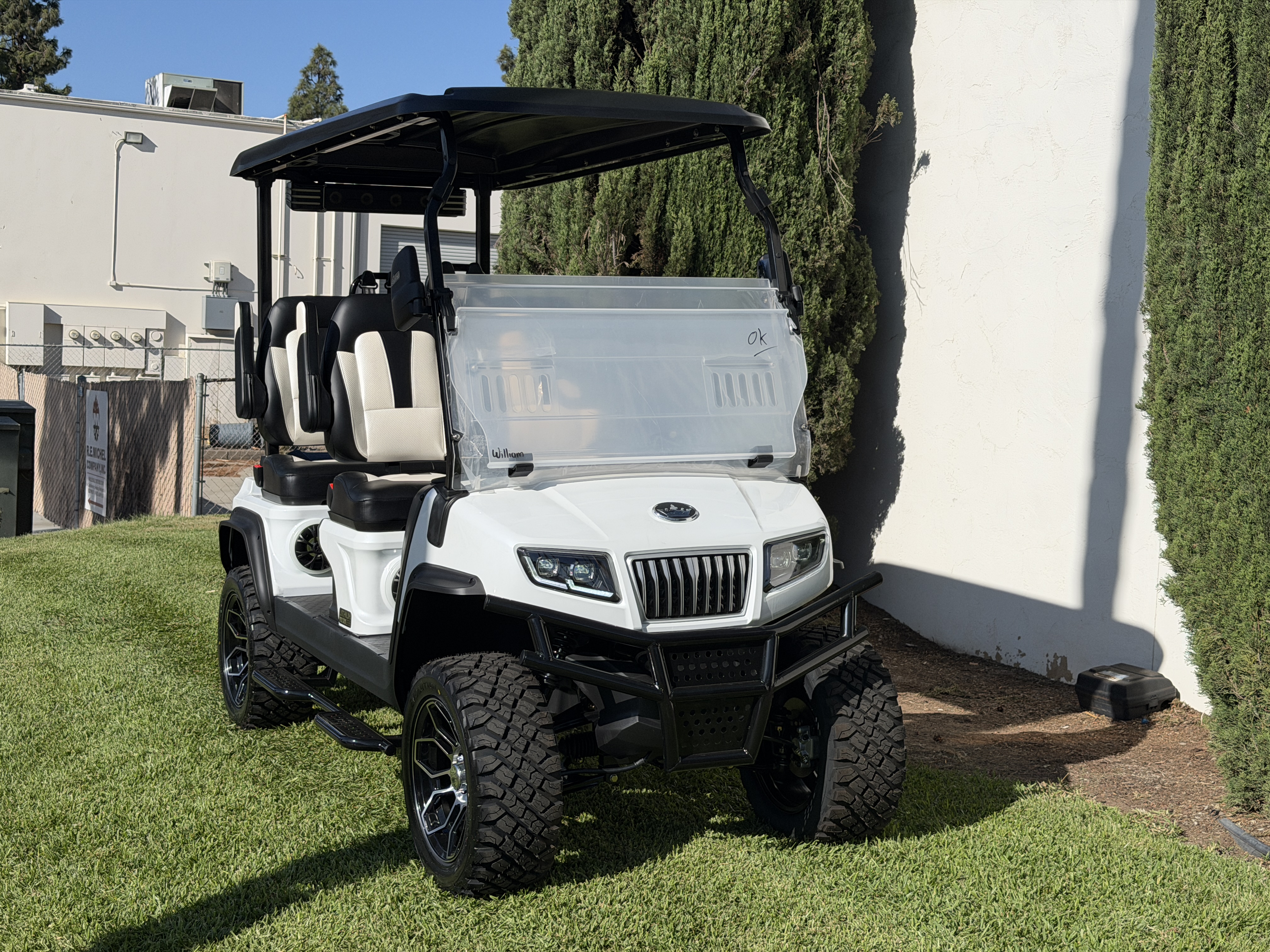 2027 Evolution D5-Maverick 4 PLUS STREET LEGAL