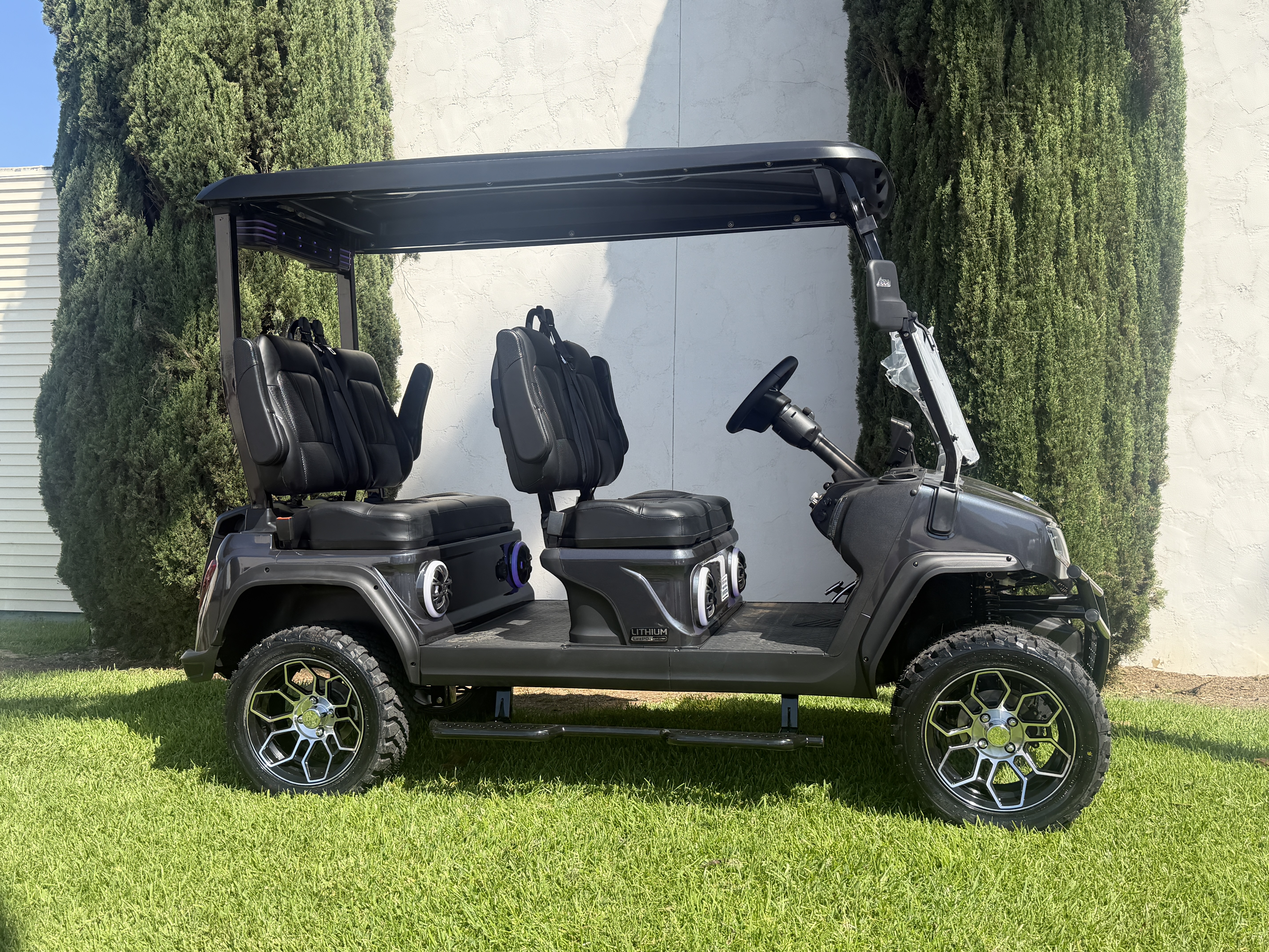 2027 Evolution D5-Maverick 4 PLUS STREET LEGAL