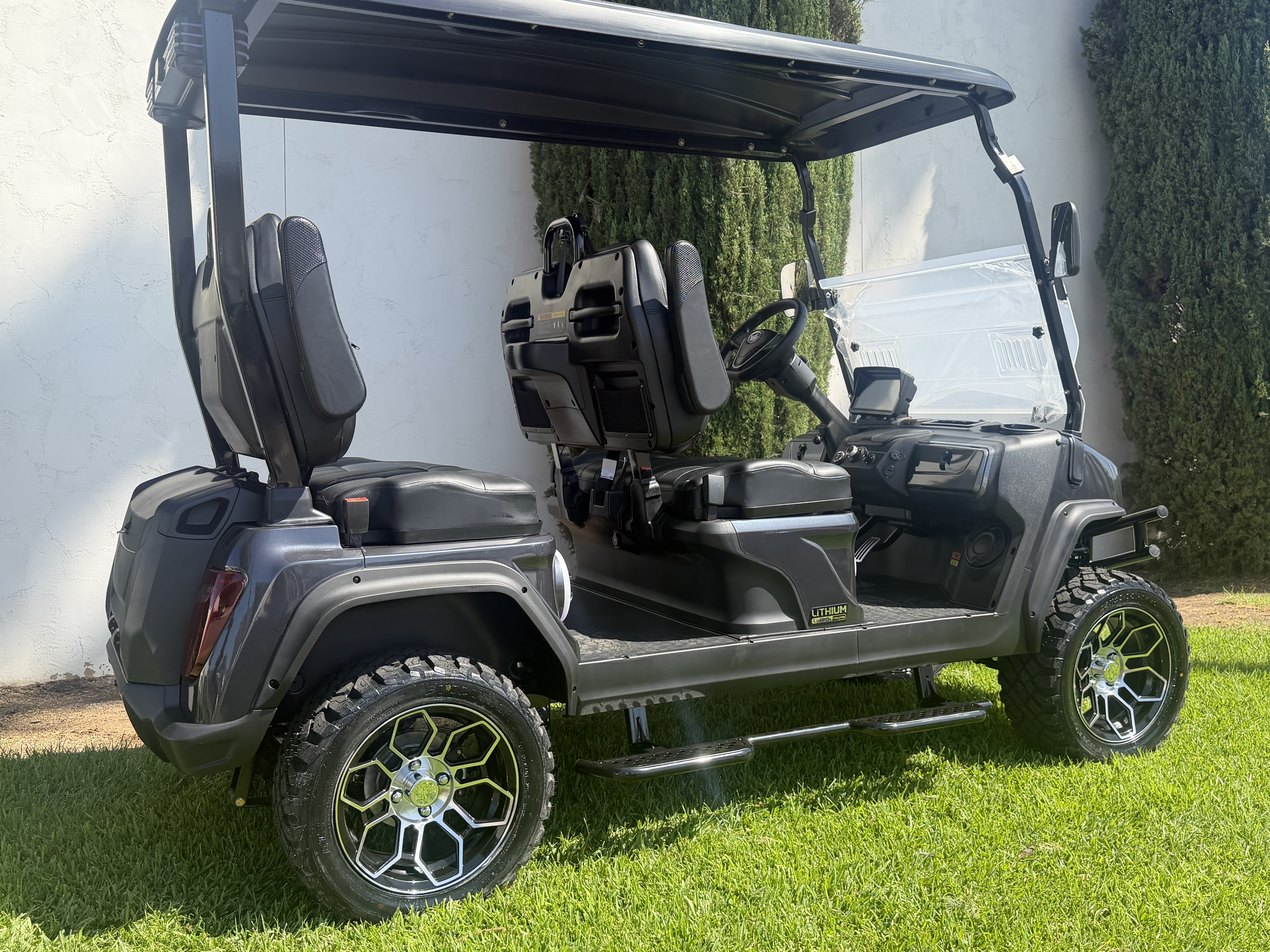 2027 Evolution D5-Maverick 4 PLUS STREET LEGAL