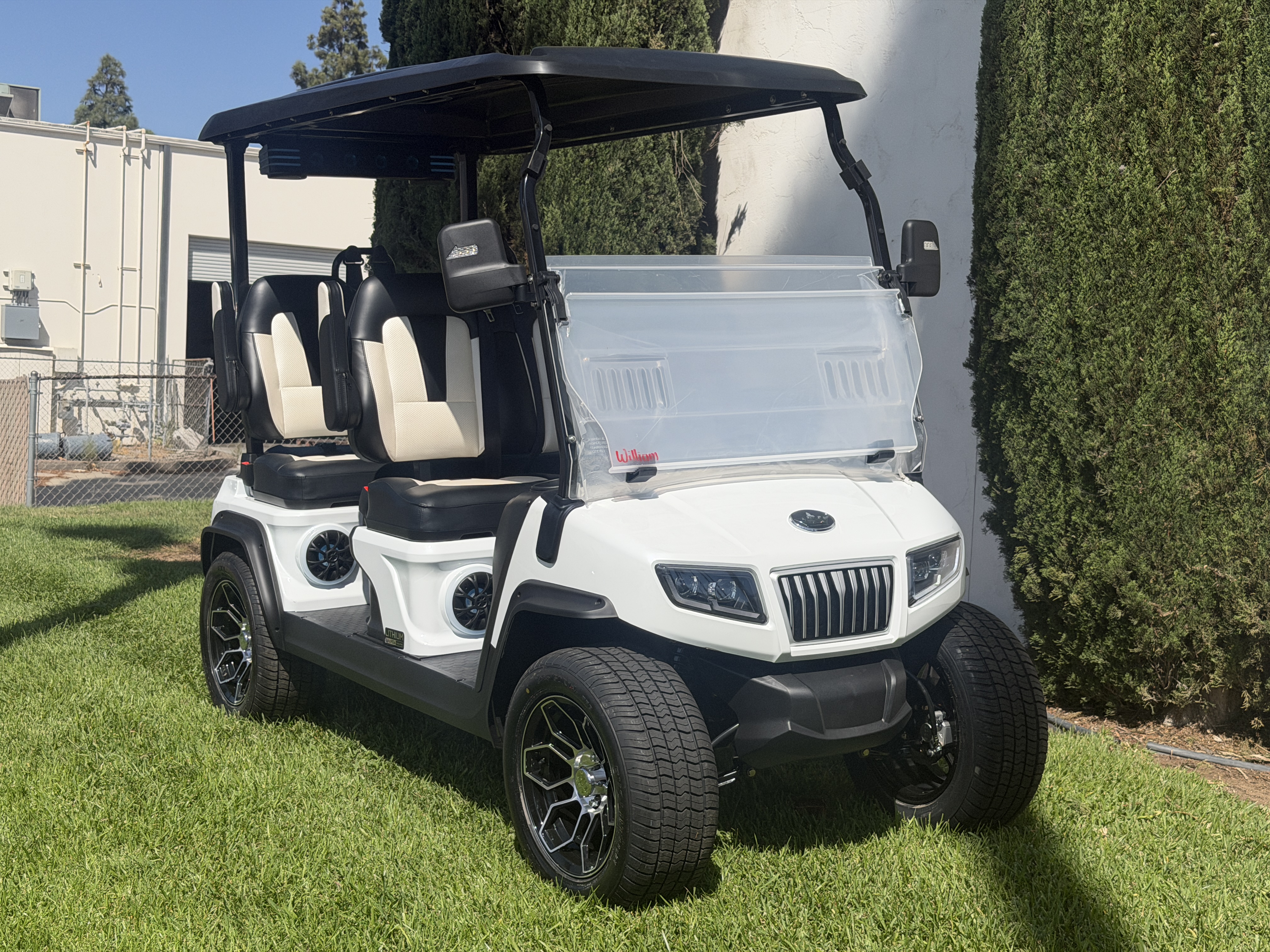 2027 Evolution D5-Ranger 4 PLUS STREET LEGAL