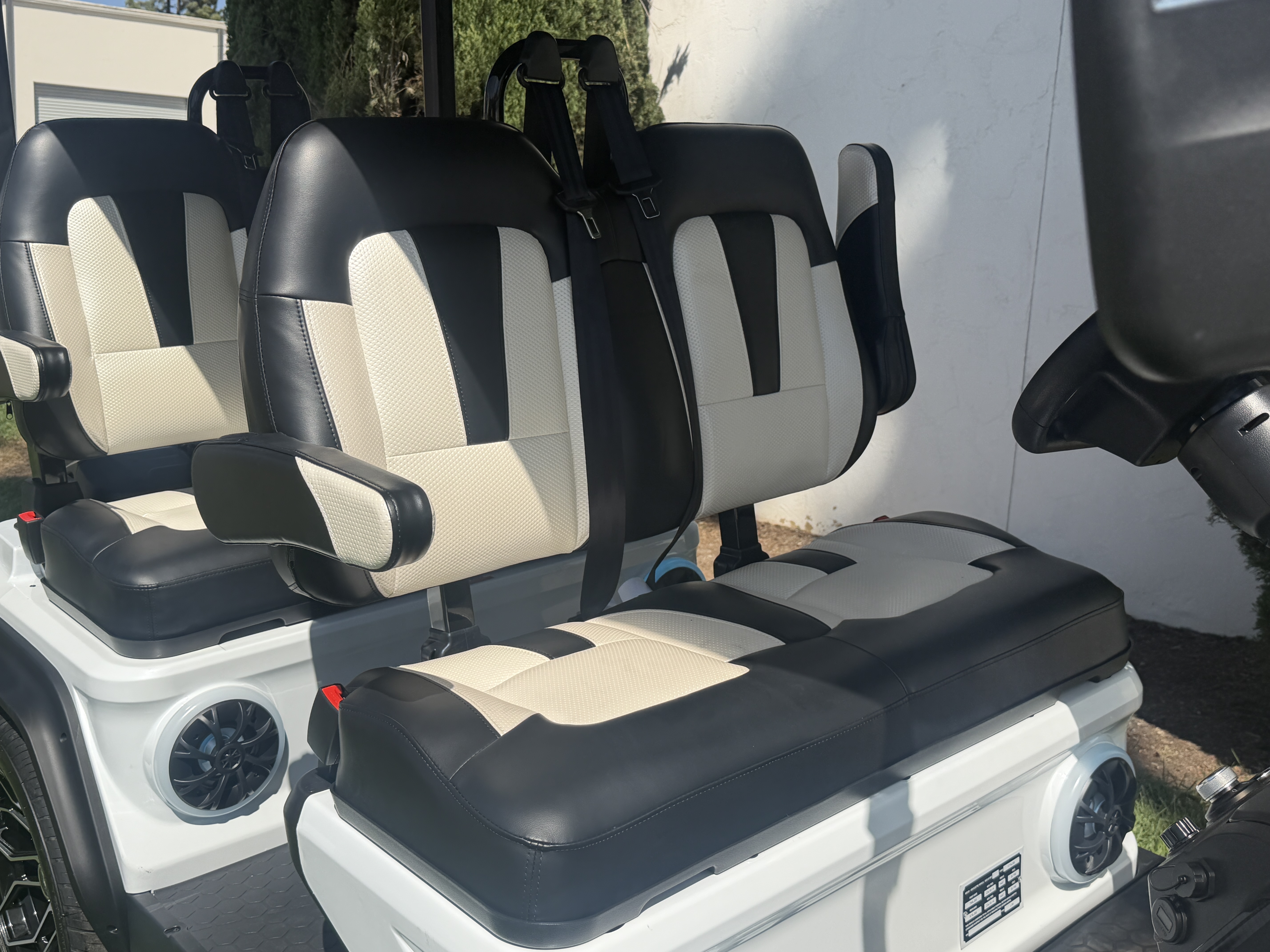 2027 Evolution D5-Ranger 4 PLUS STREET LEGAL