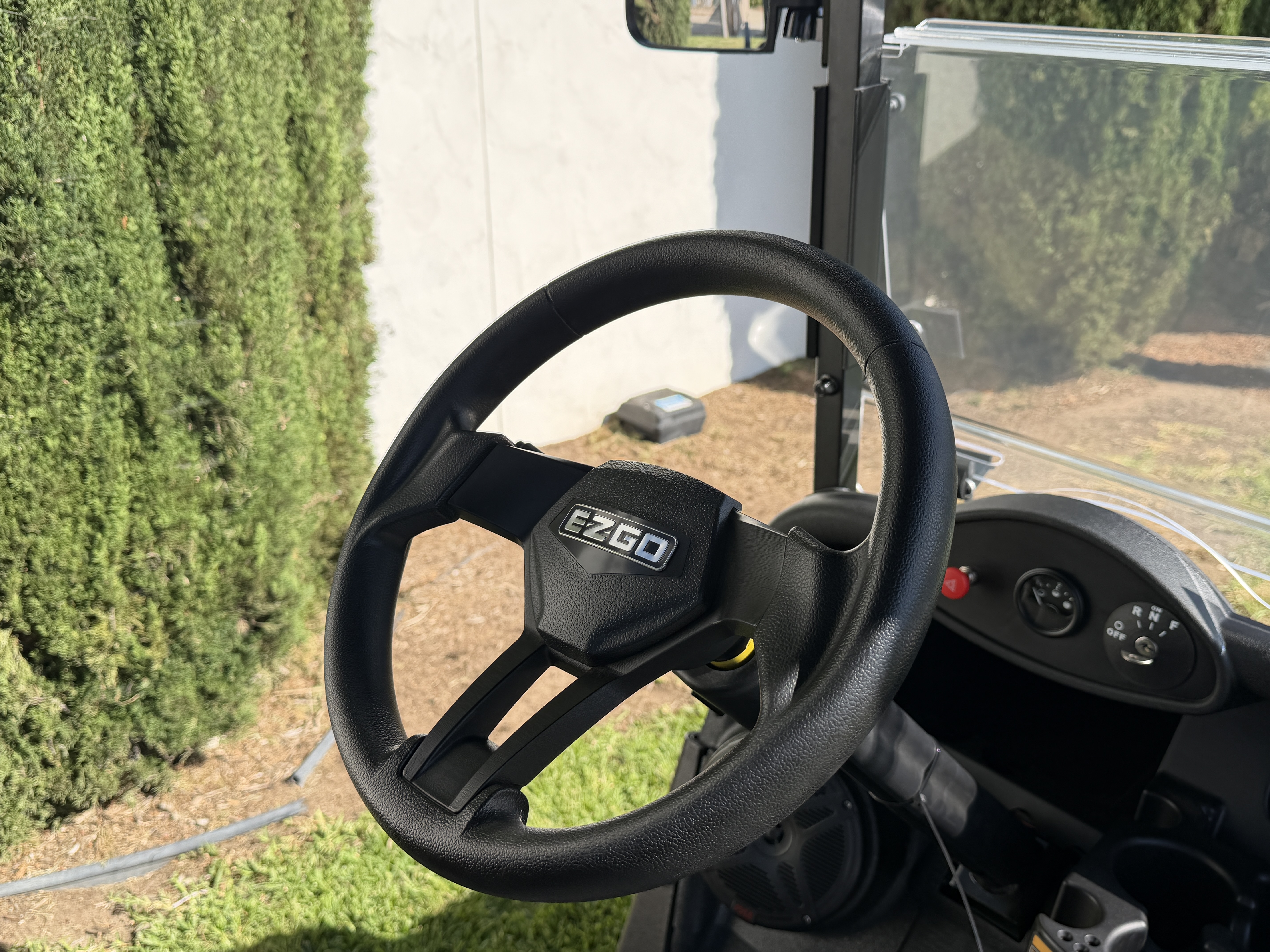 2021 E-Z-GO Freedom RXV STREET LEGAL