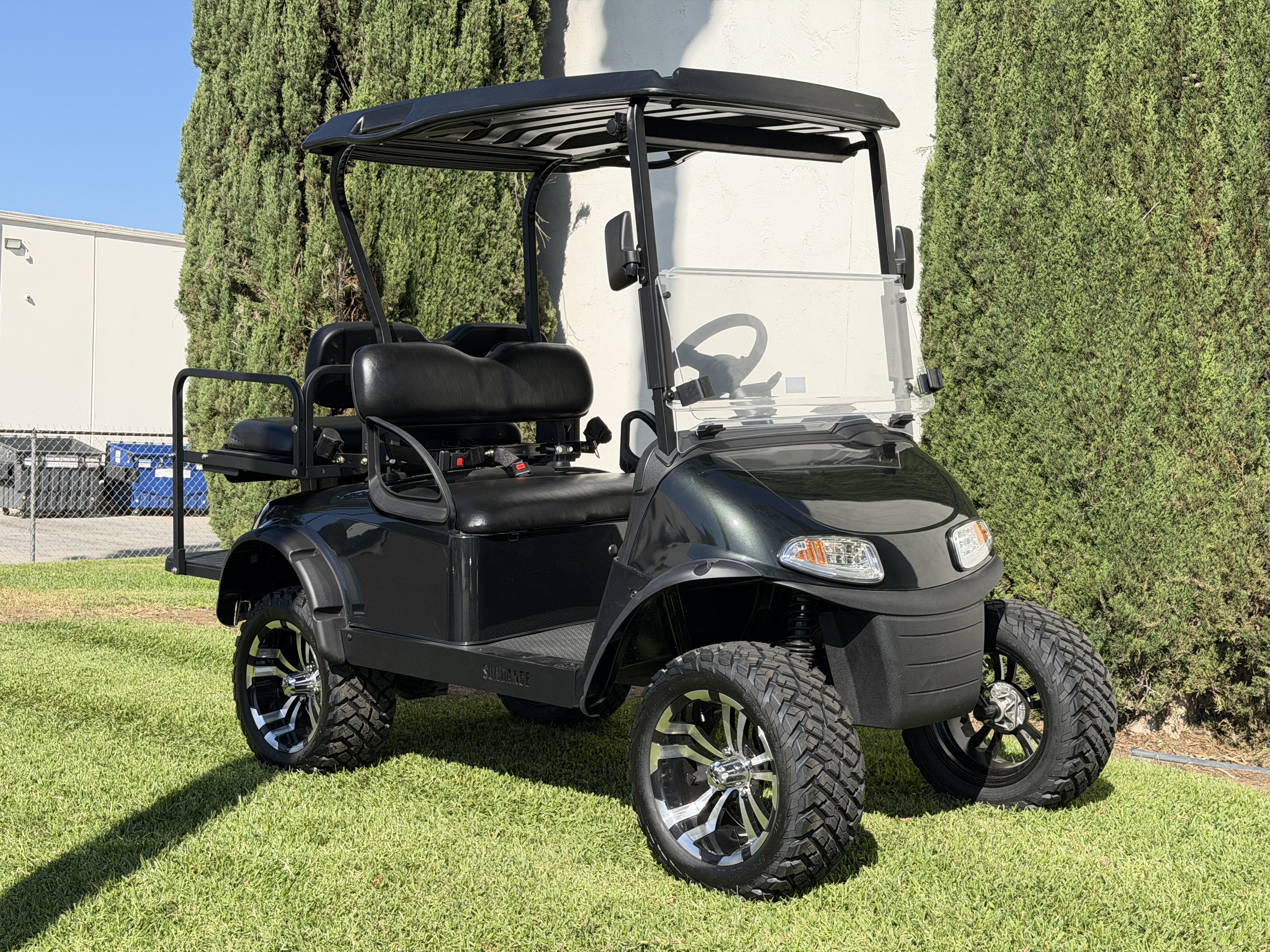 2021 E-Z-GO Freedom RXV STREET LEGAL