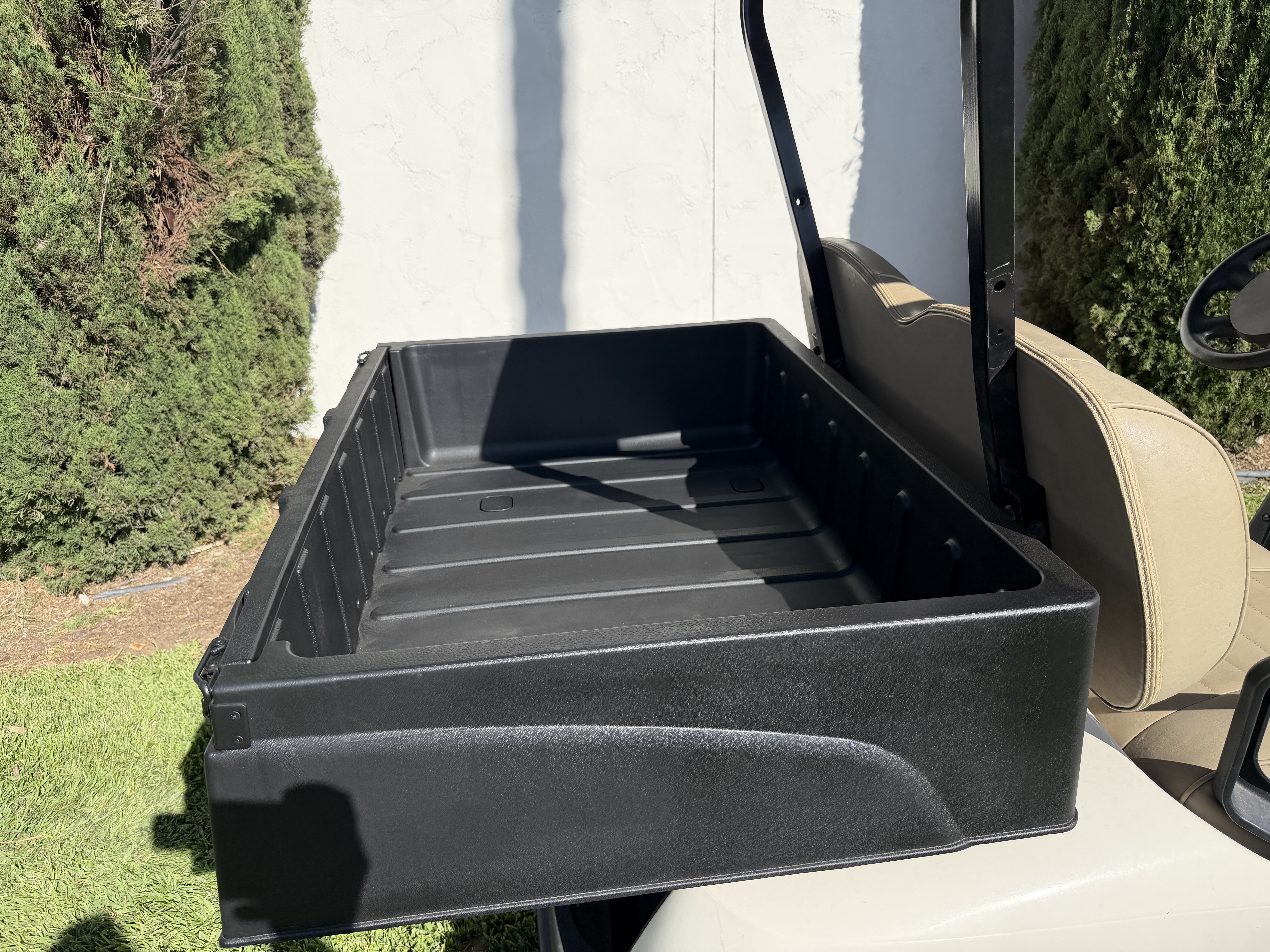 2023 E-Z-GO RXV Golf Car - Electric