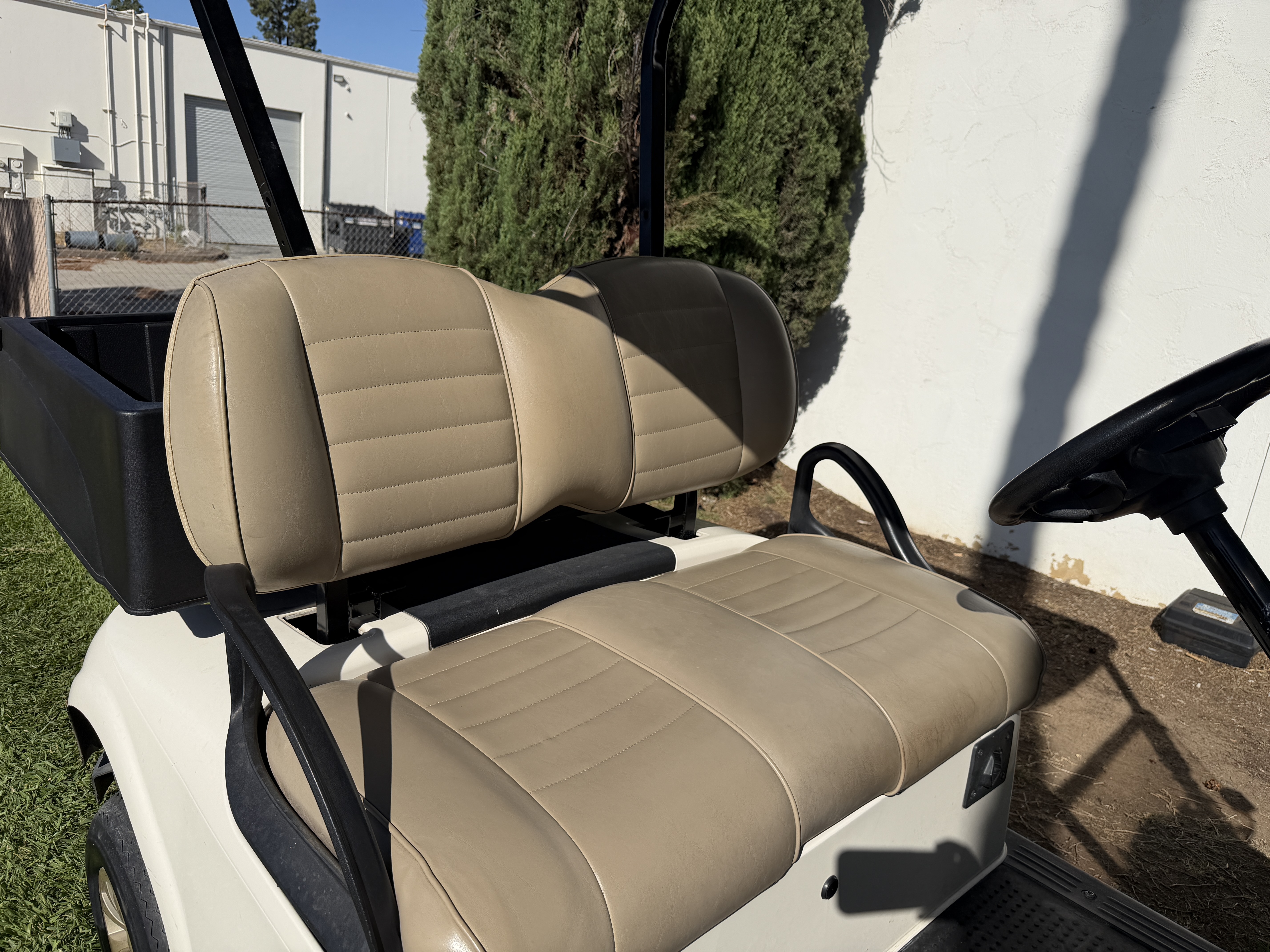 2023 E-Z-GO RXV Golf Car - Electric