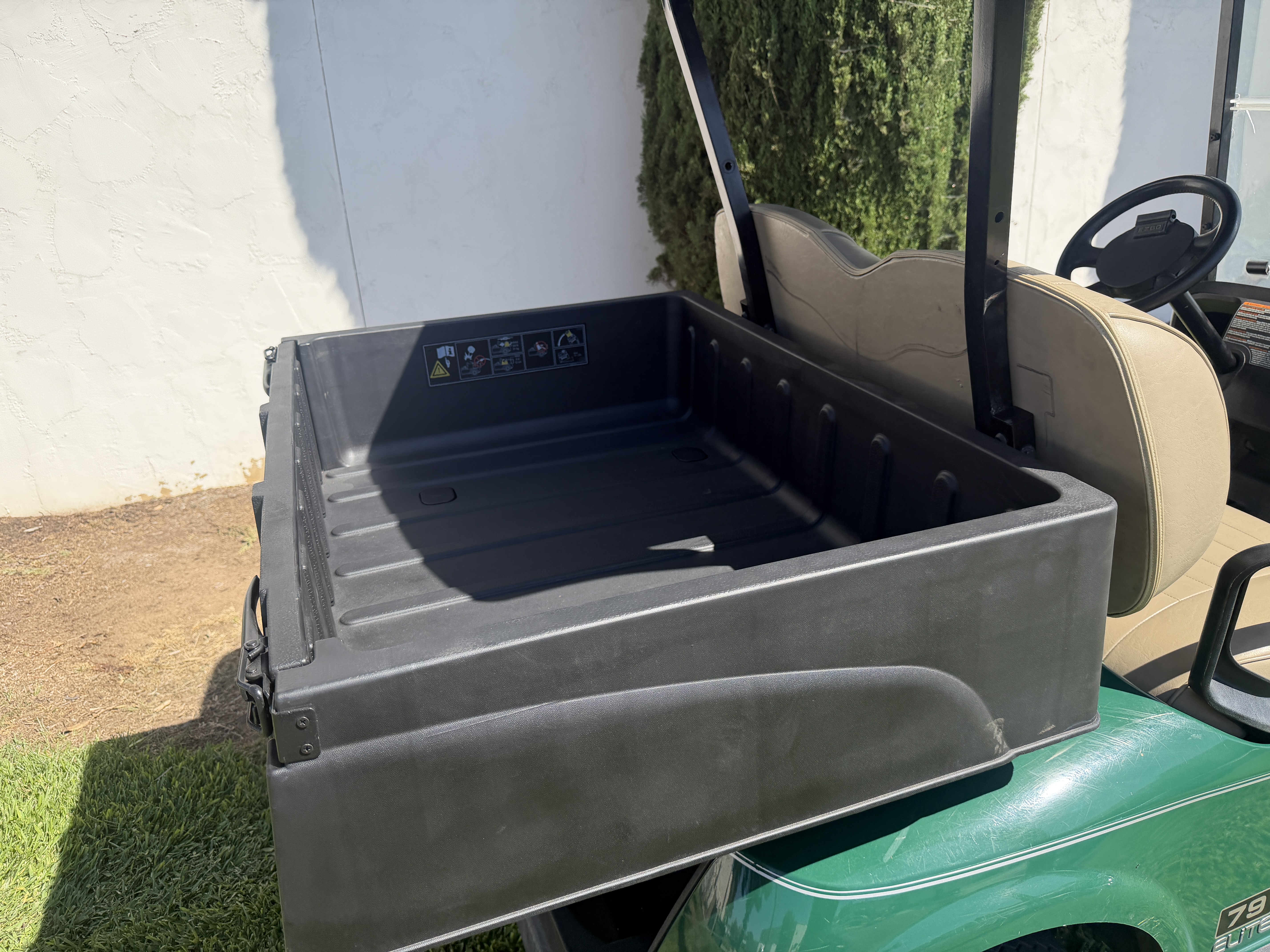 2024 E-Z-GO Freedom RXV ELiTE Lithium Golf Car - Electric