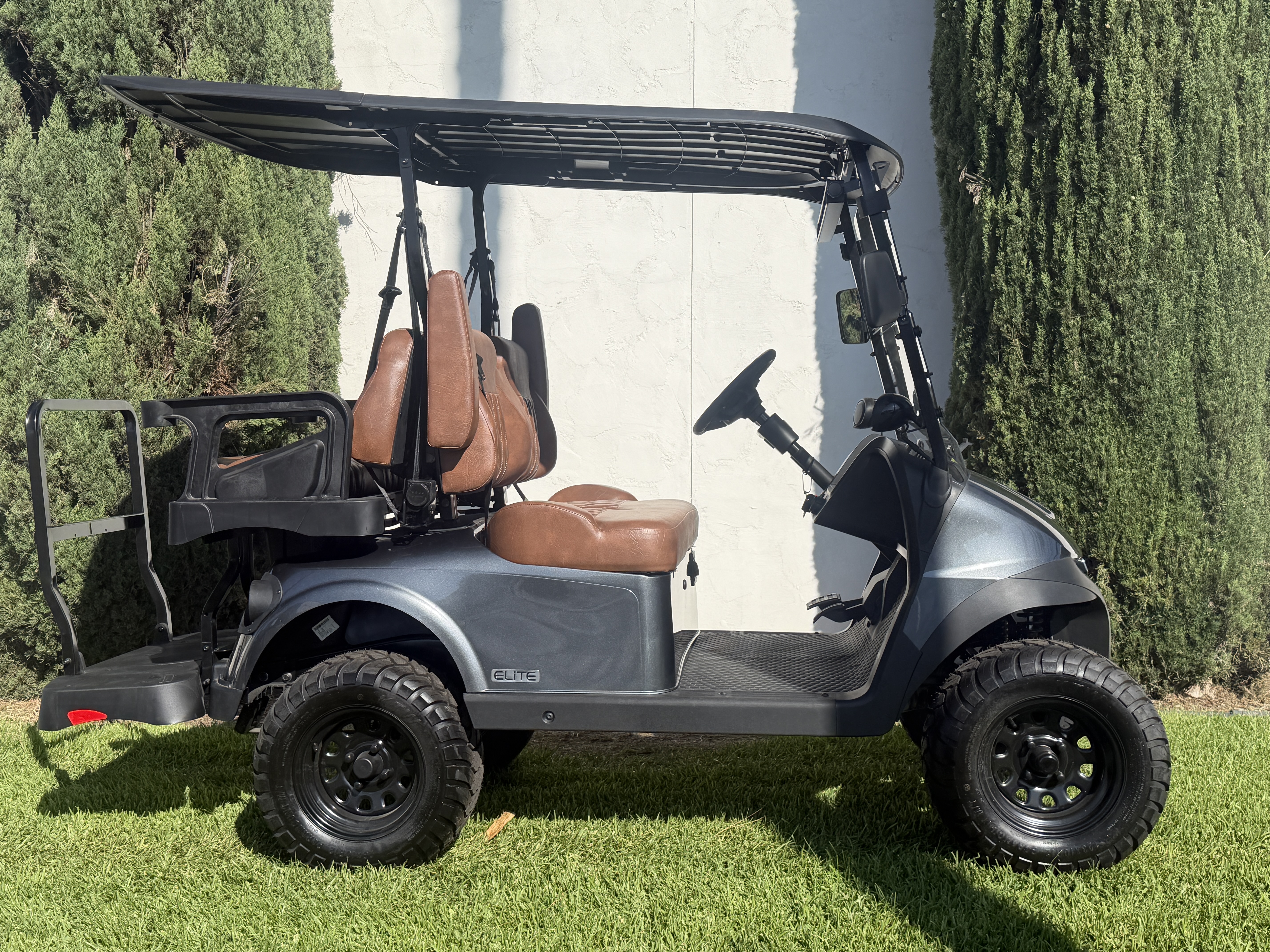 2026 E-Z-GO RXV 4 Summit X ELiTE Lithium STREET LEGAL