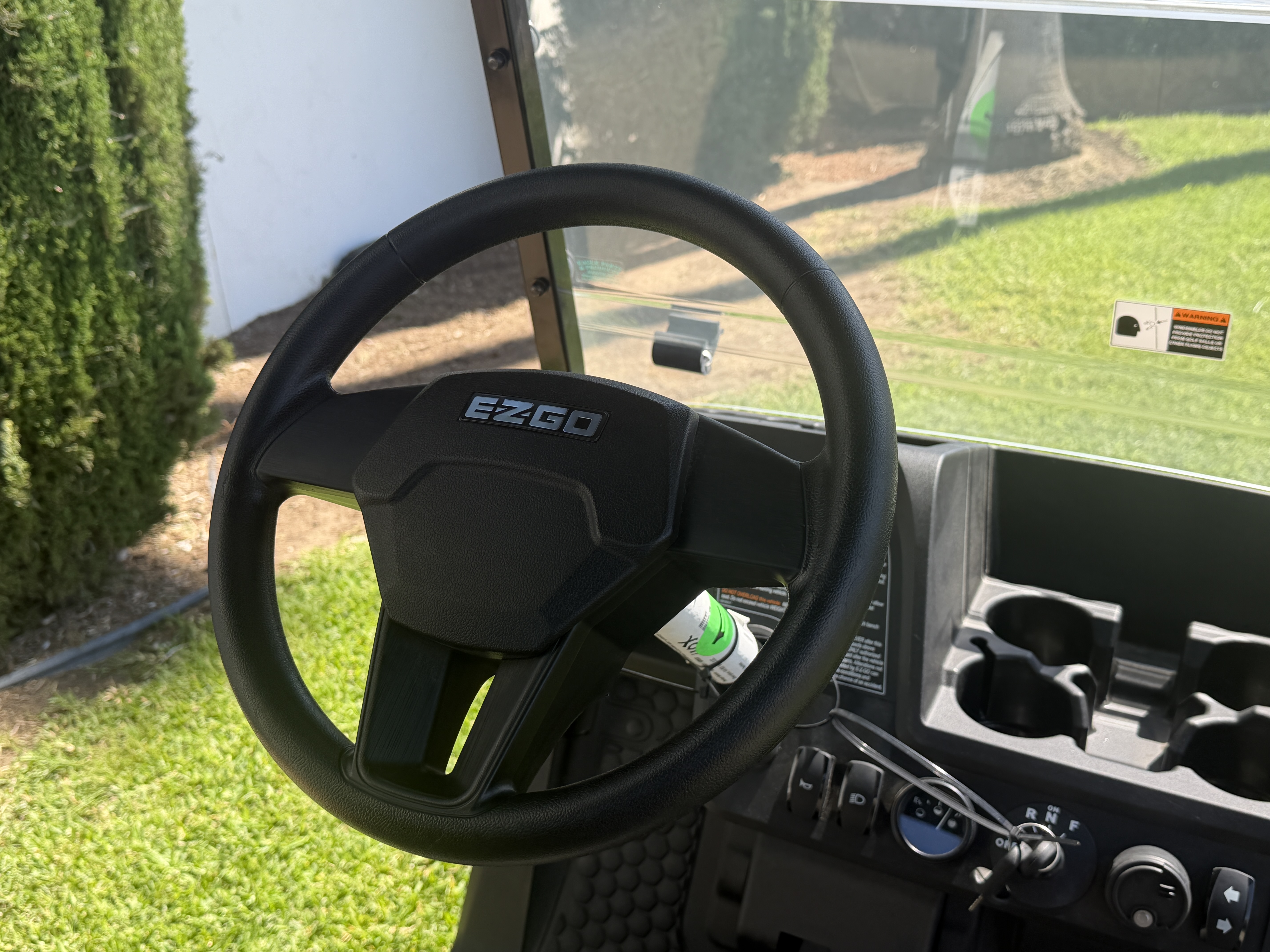 2026 E-Z-GO RXV 4 Valor S 48V STREET LEGAL