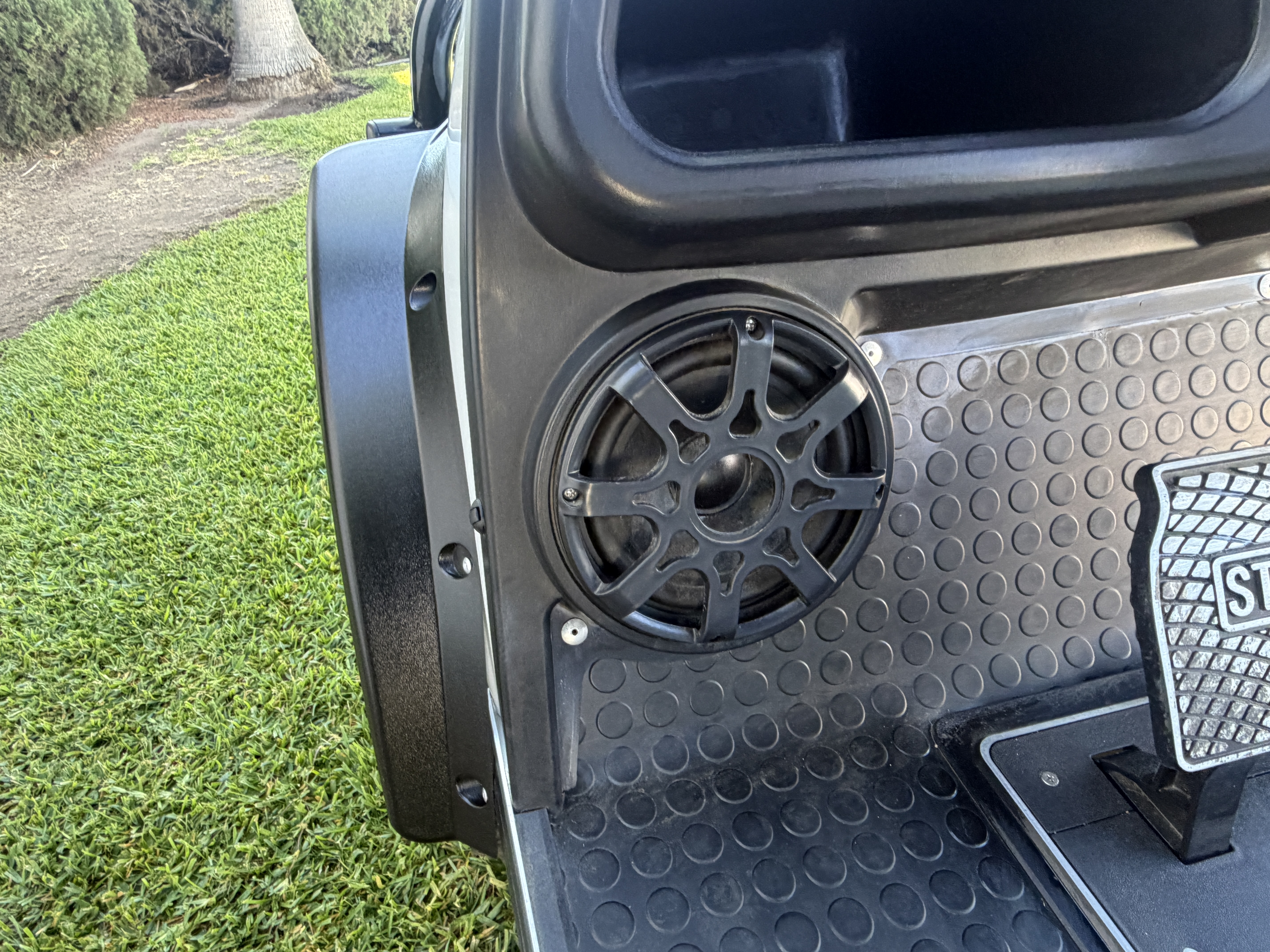 2025 Evolution Forester 4 PLUS STREET LEGAL