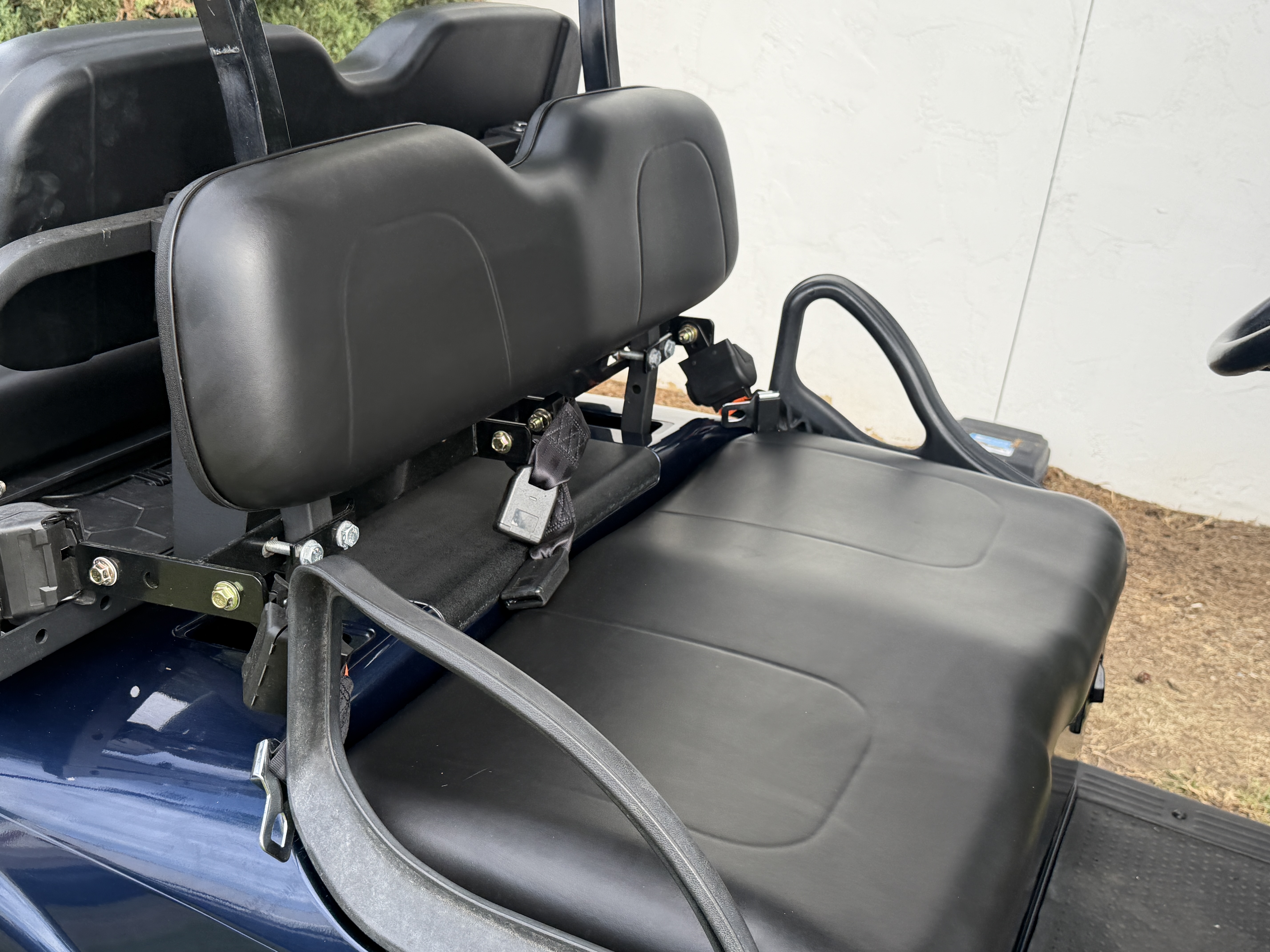 2020 E-Z-GO Freedom RXV ELiTE STREET LEGAL