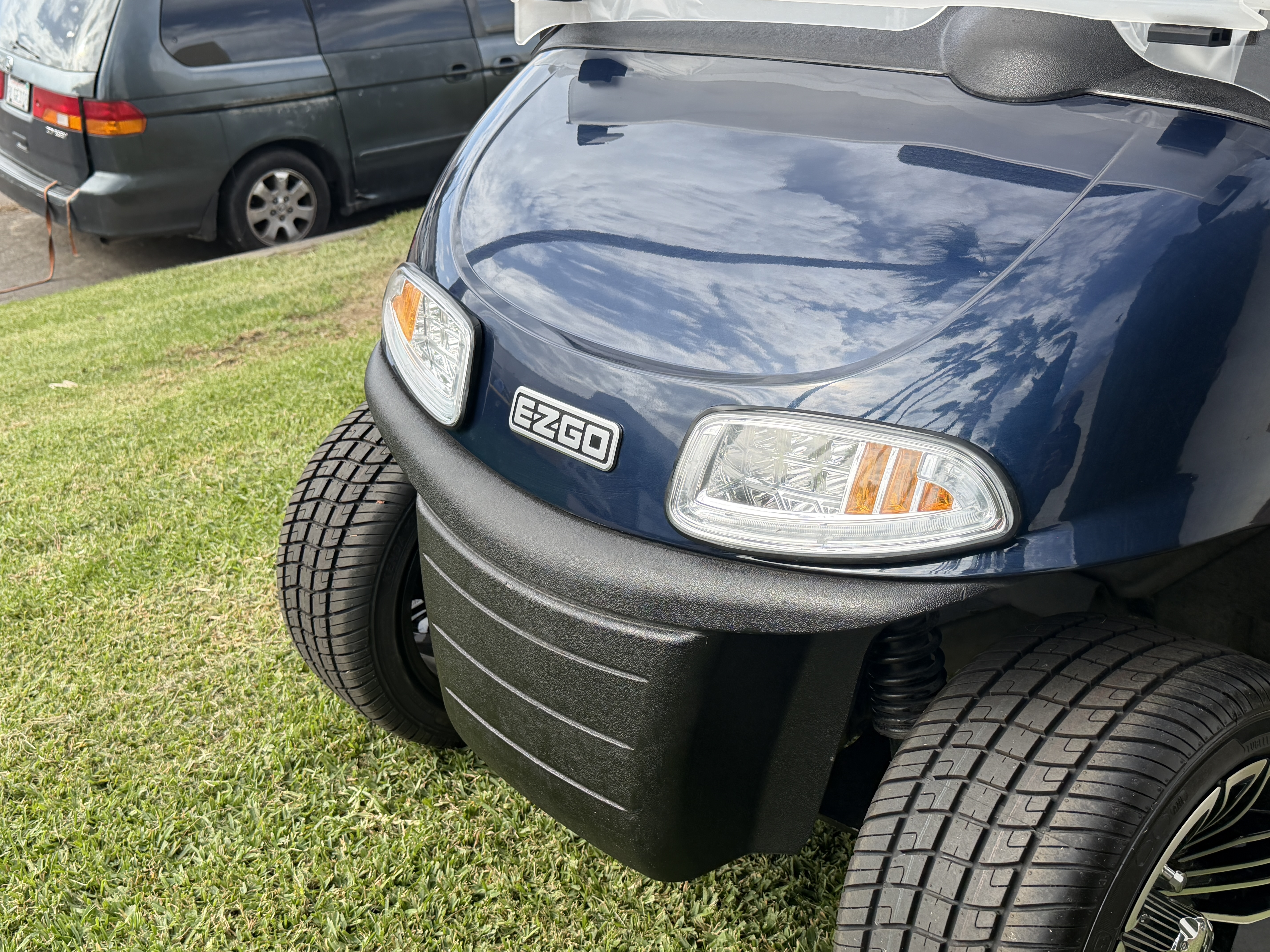 2020 E-Z-GO Freedom RXV ELiTE STREET LEGAL