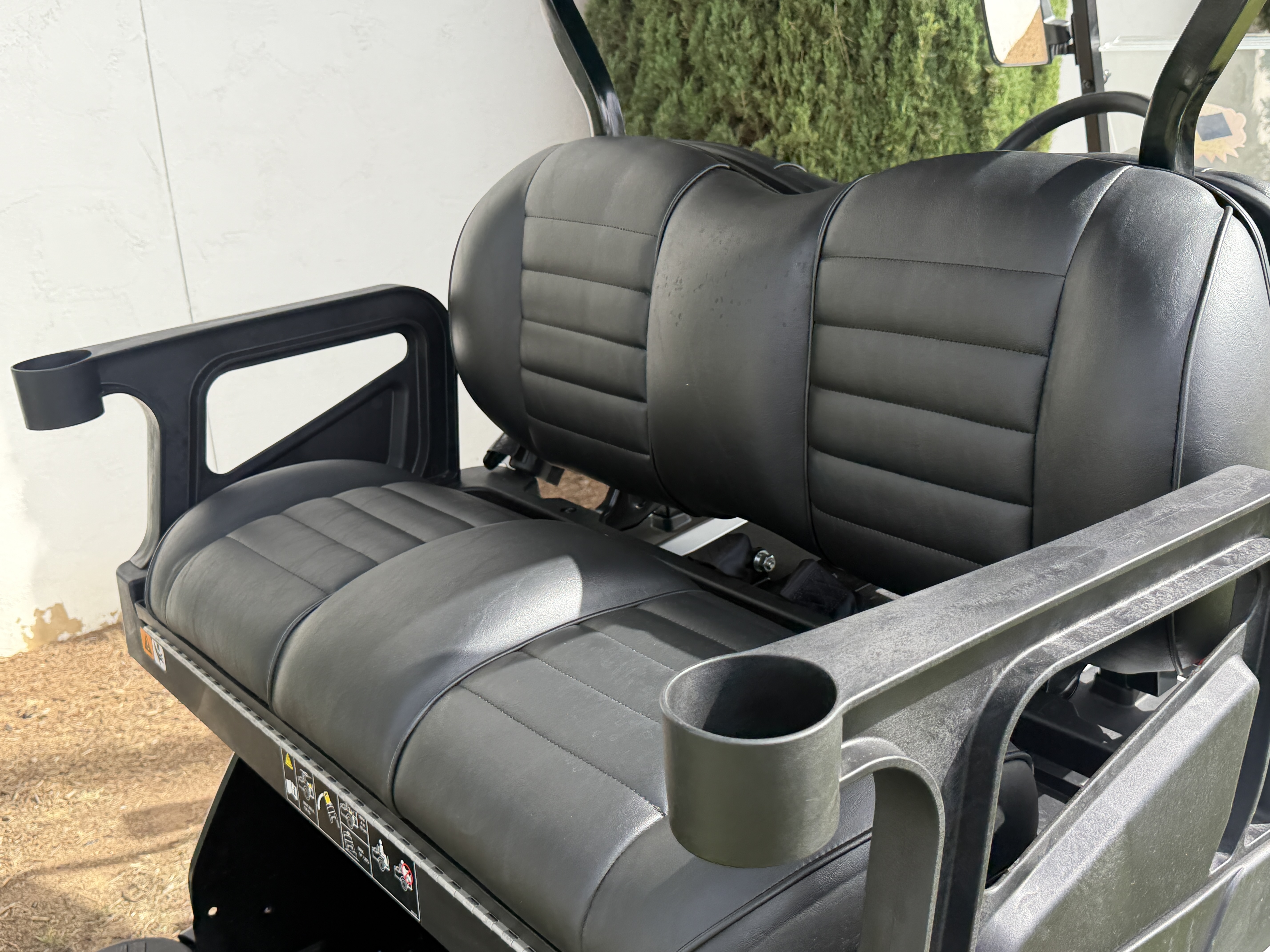 2027 E-Z-GO Liberty 4 X ELiTE Lithium Powertrain STREET LEGAL