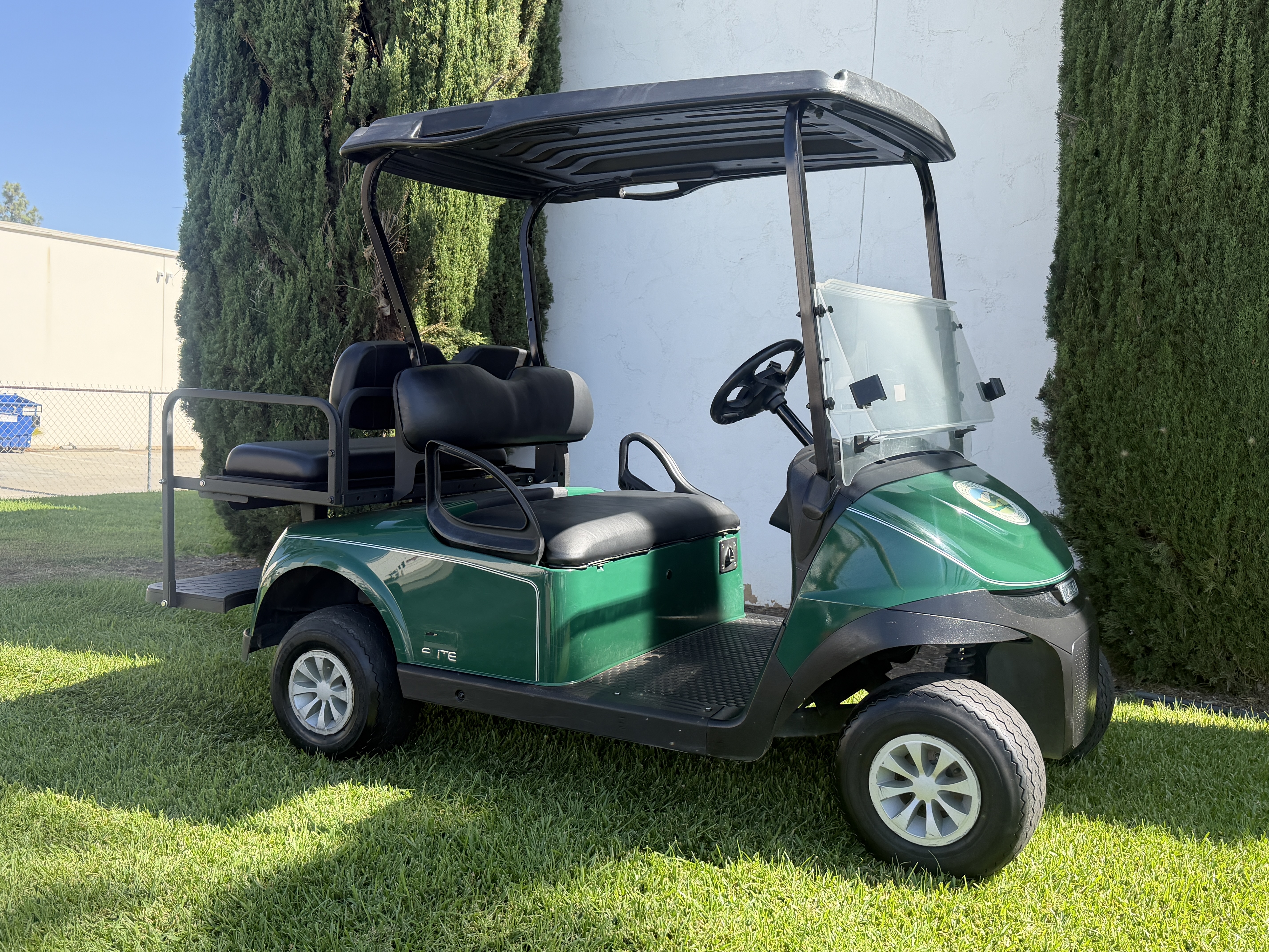 2024 E-Z-GO Freedom RXV ELiTE Lithium Golf Car - Electric