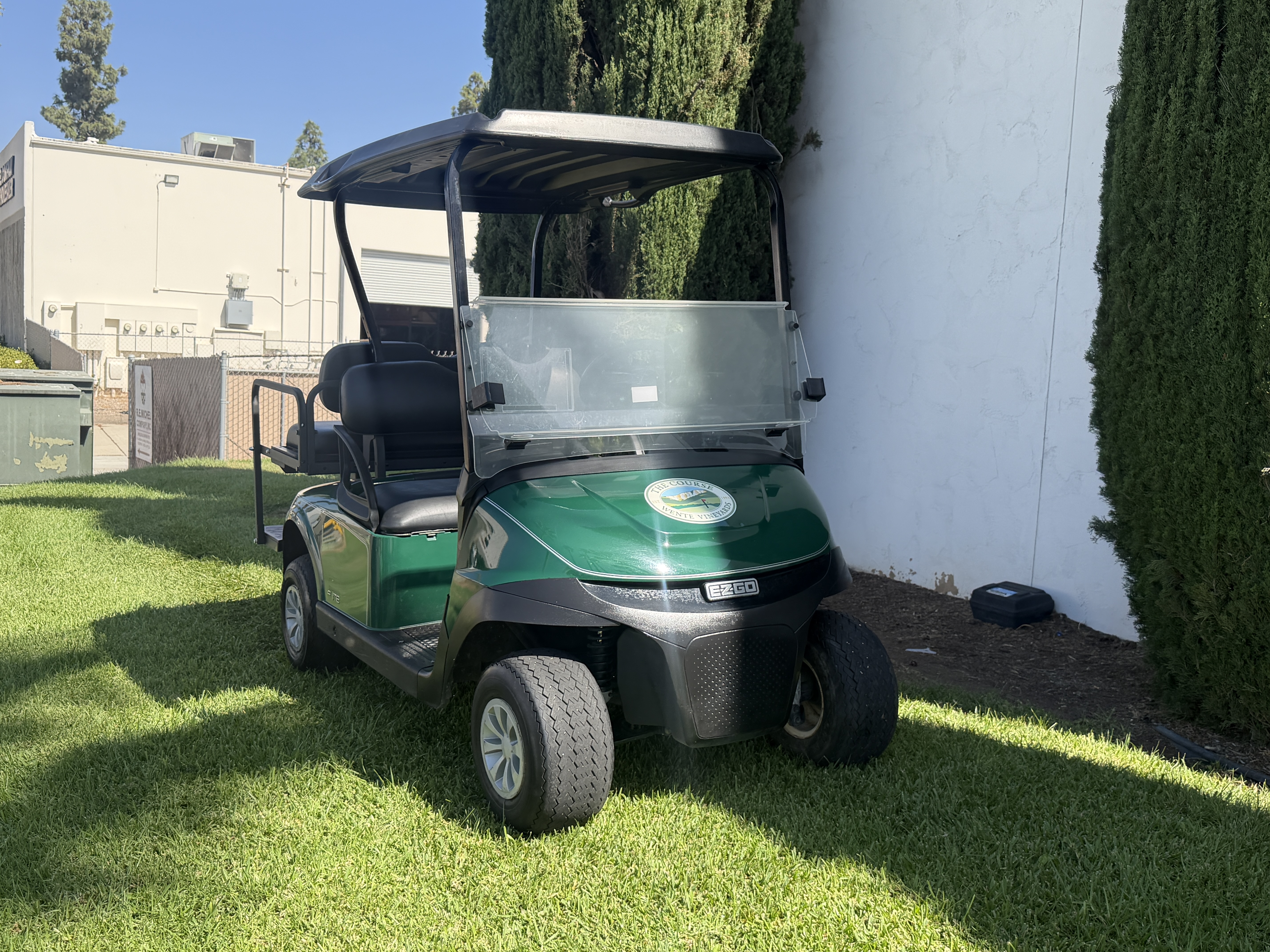 2024 E-Z-GO Freedom RXV ELiTE Lithium Golf Car - Electric