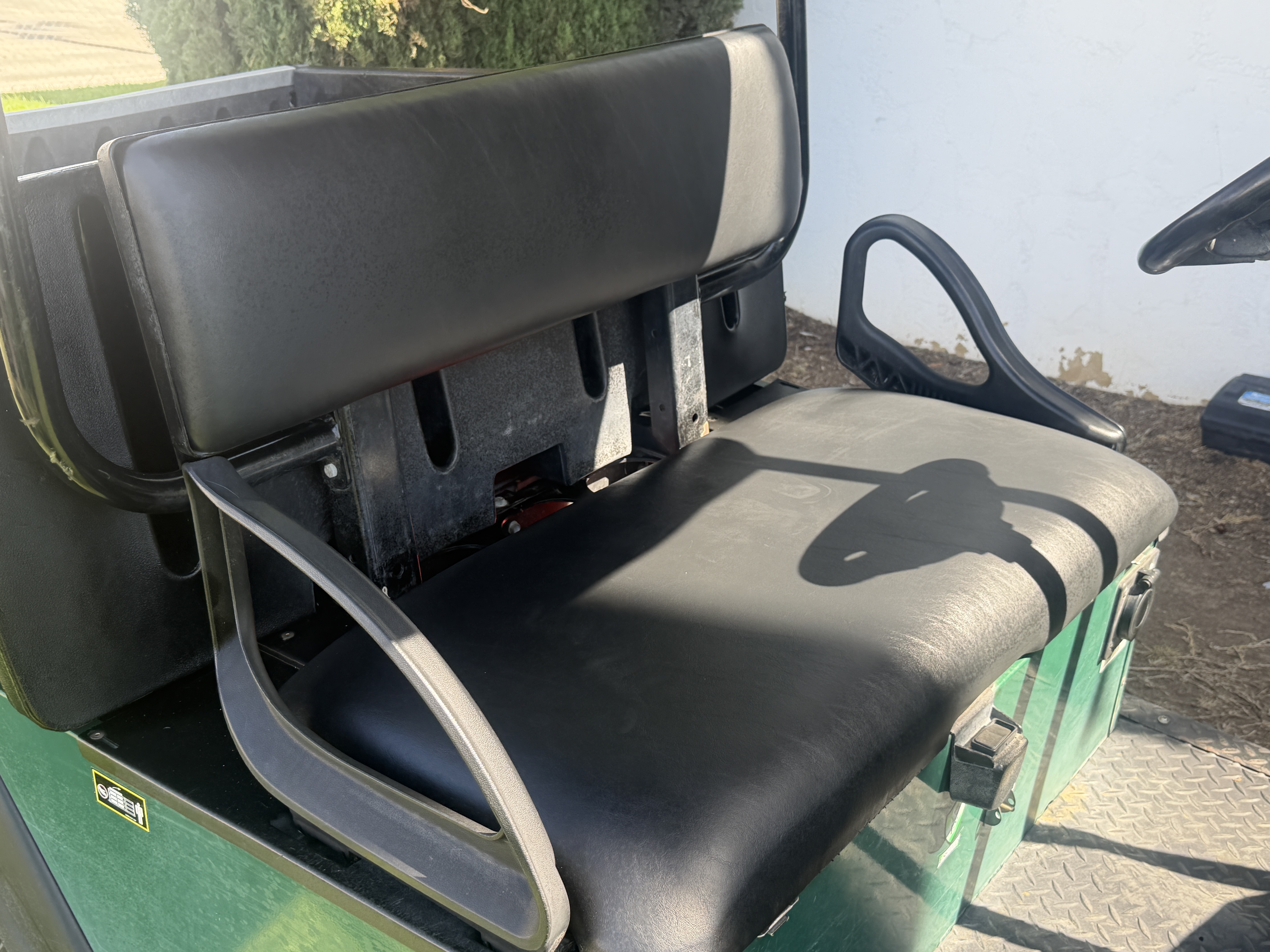 2016 Cushman Hauler PRO Golf Car